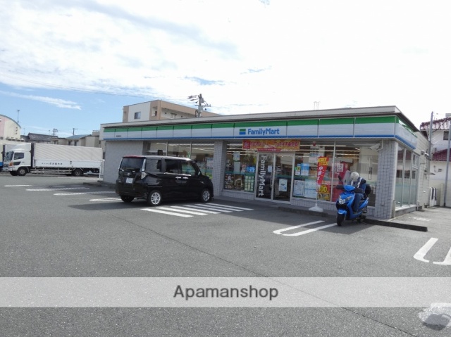 コンビニ　ファミリーマート　湖西梅田店（コンビニ）まで562m