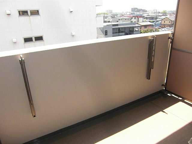 バルコニー　参考写真