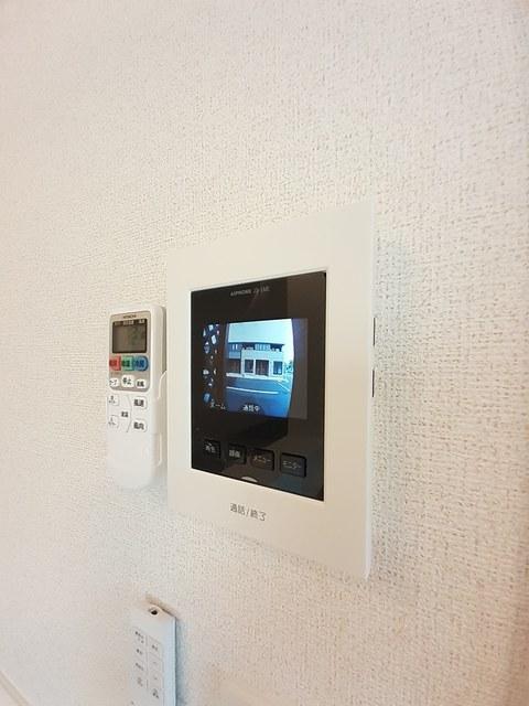 セキュリティ　モニター付きインターホン