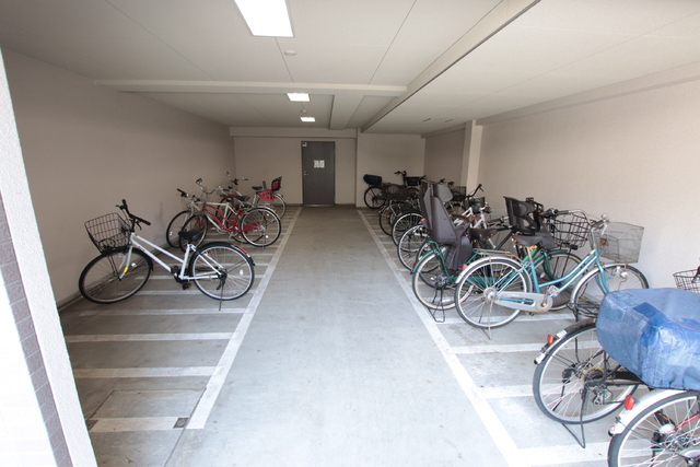 その他共有部分　★駐輪場★（空き状況・使用料等詳細はご確認下さい）