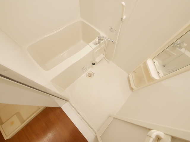 バス・シャワールーム　★洗い場スペースもしっかりとられたバスです★