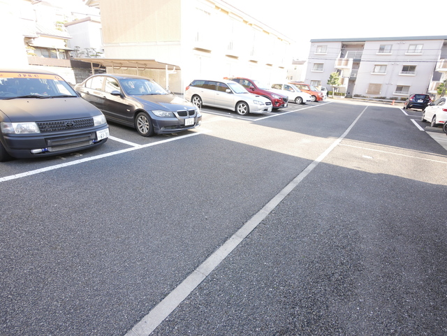 駐車場　★敷地内駐車場の写真です★