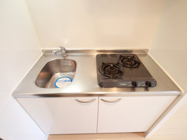 キッチン　※別部屋参考写真となります※