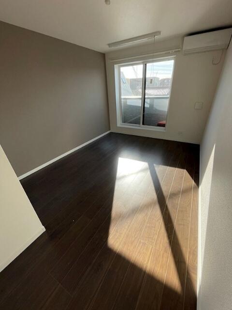 居室・リビング　?