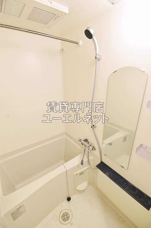 バス・シャワールーム　浴室