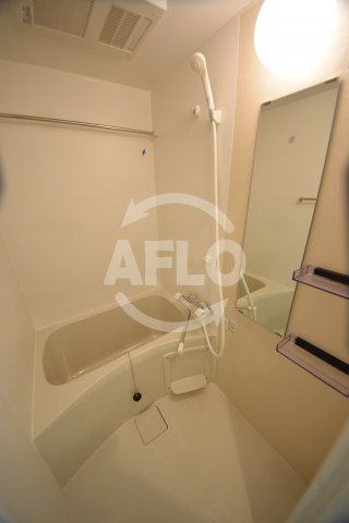 バス・シャワールーム　LIVIAZ NAMBA RENOM　風呂