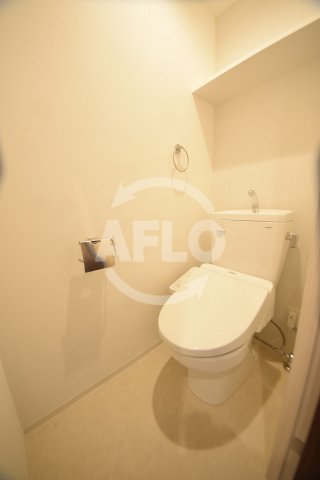 トイレ　LIVIAZ NAMBA RENOM　トイレ