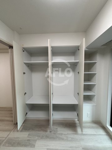 収納　ソルレヴェンテ北堀江Q　収納