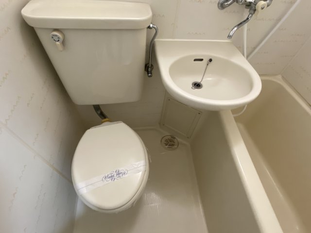 セレーネ田辺III-Aのトイレ写真