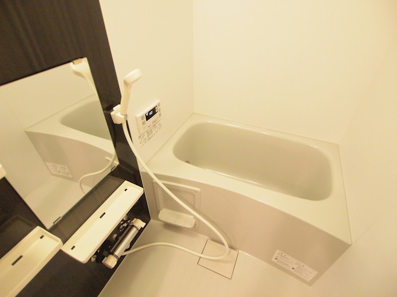 バス・シャワールーム　※別号室写真の為、現況優先