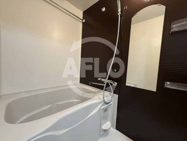 バス・シャワールーム　Alivis九条　風呂