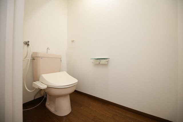 トイレ　ウォシュレットです☆