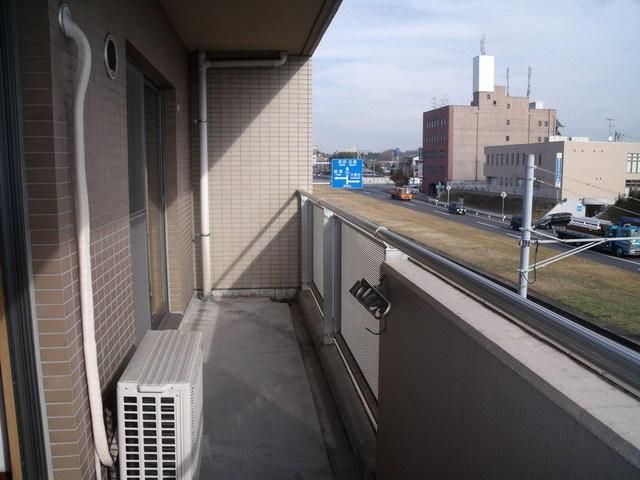 バルコニー　日当り良好のバルコニーです