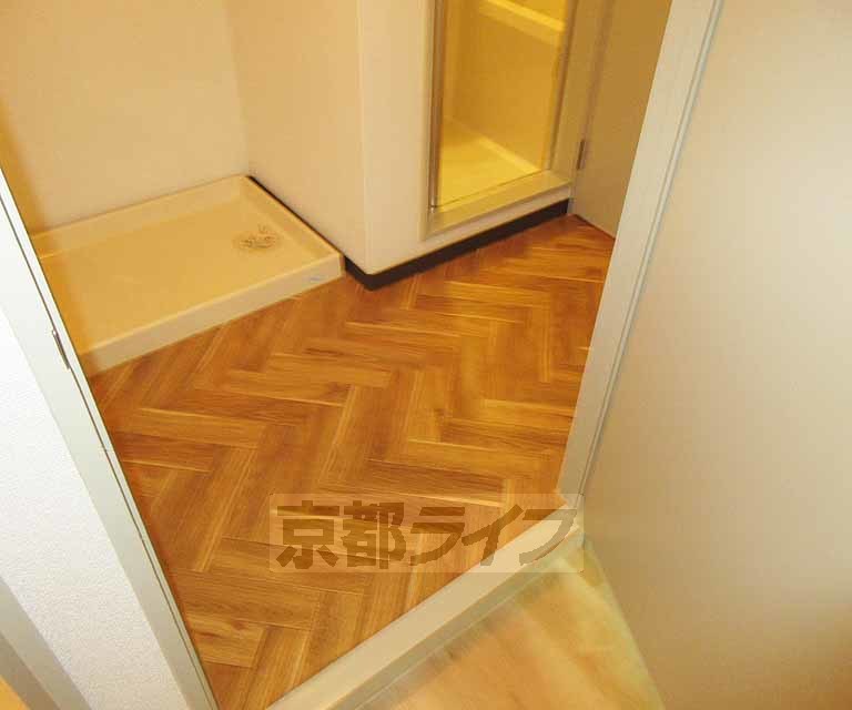 洗面設備　脱衣所も広々！