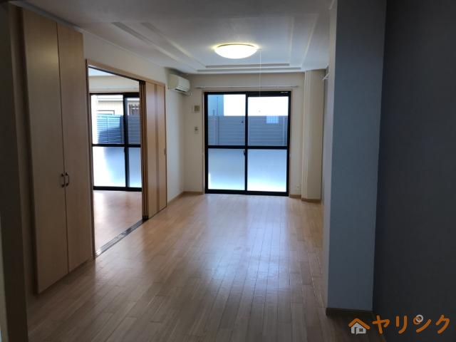 居室・リビング　リビング