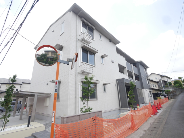 建物外観　★お部屋探しは（０４６－２３６－３９３９）住まナビＮＥＸＴ★