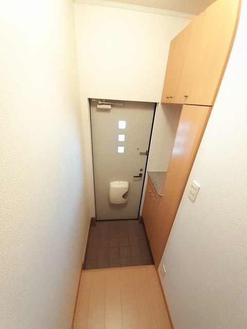玄関　図面と現状に相違がある場合には現状を優先