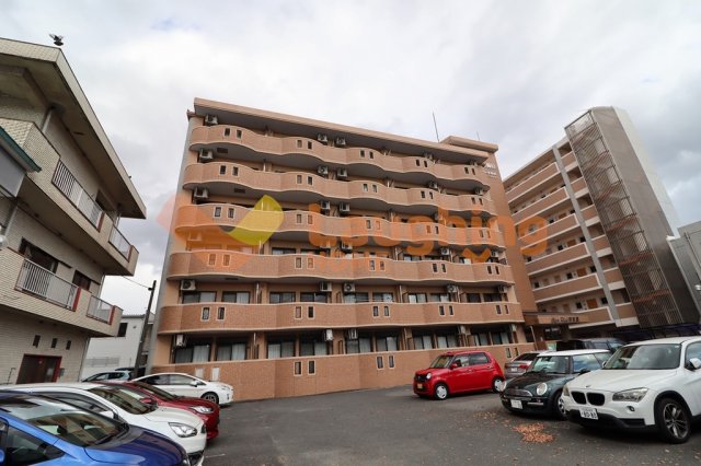 建物外観　外観は落ち着いています