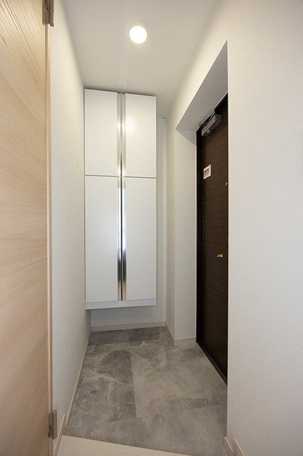 玄関　※写真は同タイプ住戸です。