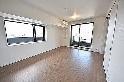 居室・リビング　内観※別部屋参考写真