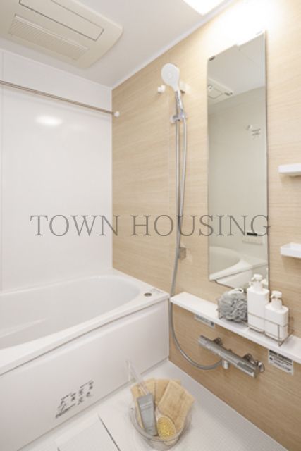 バス・シャワールーム　※写真は同タイプ住戸です。