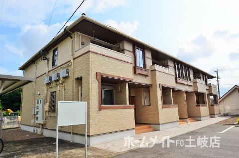 建物外観　外観写真（昼）