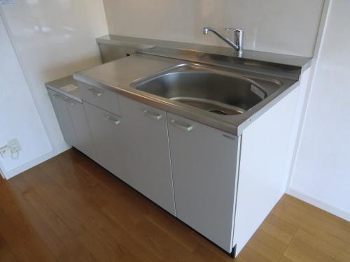 キッチン　２口ガスコンロ対応キッチン別部屋参考写真。