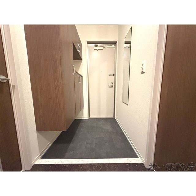 玄関　玄関