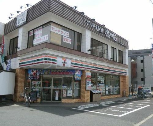 コンビニ　セブンイレブン大田区南蒲田2丁目店（コンビニ）まで387m