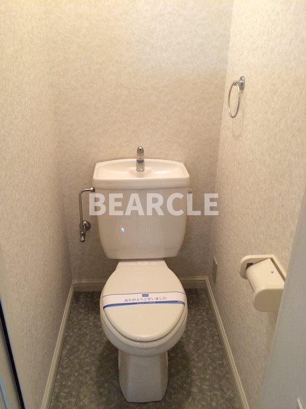 トイレ　シンプルで使いやすいトイレです