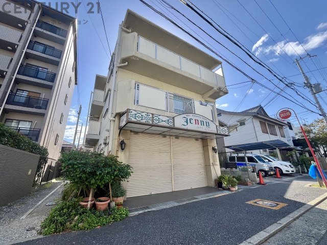 建物外観　外観は落ち着いています