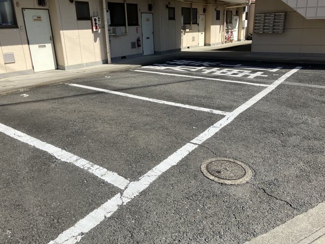 その他　敷地内駐車場（その他）まで5m