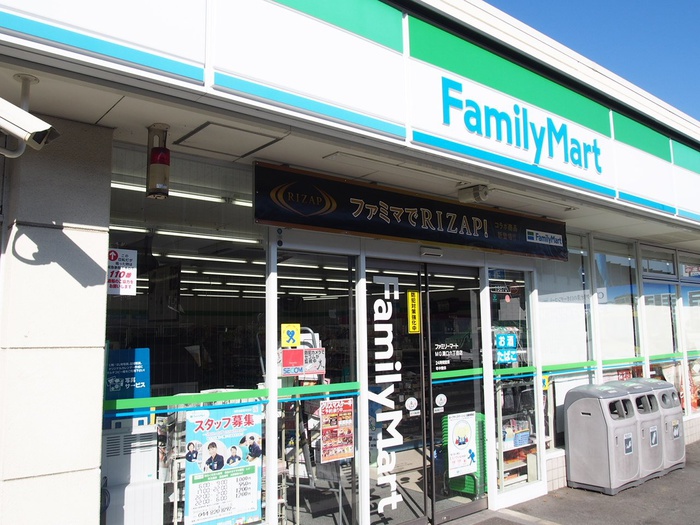 コンビニ　ファミリーマートＭＧ溝口六丁目店（コンビニ）まで290m