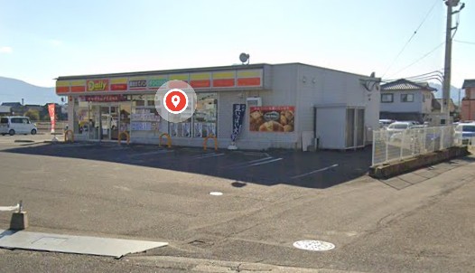 コンビニ　デイリーヤマザキ 多度津町桜川店（コンビニ）まで2321m