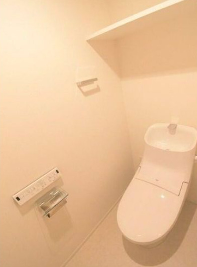 トイレ　※別部屋の参考写真です。