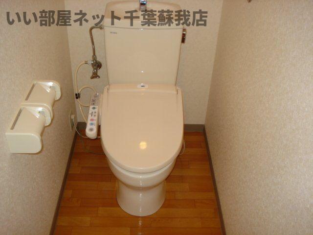 トイレ　トイレもきれいです