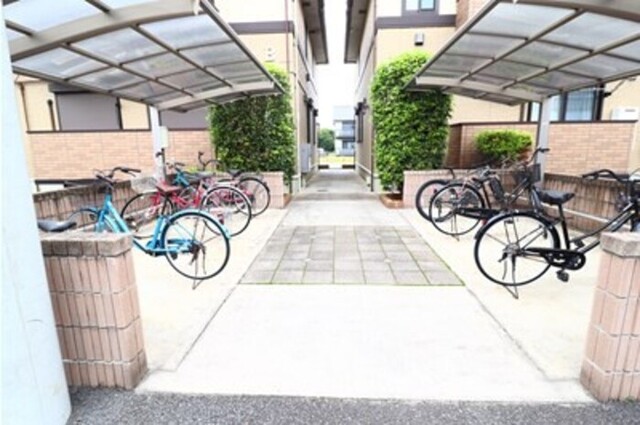 その他　駐輪場