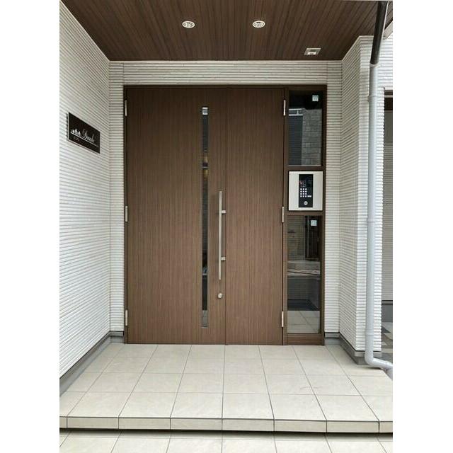 エントランス　エントランス