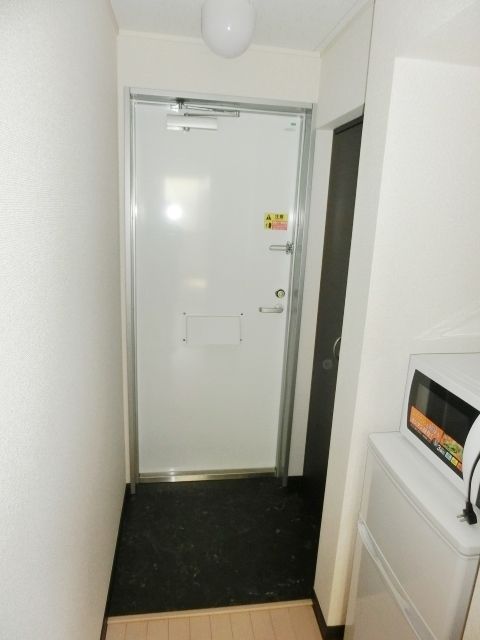玄関　シューズボックス付きの玄関