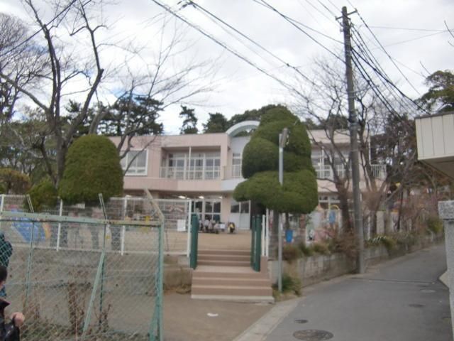 幼稚園・保育園　みどり幼稚園（幼稚園・保育園）まで871m