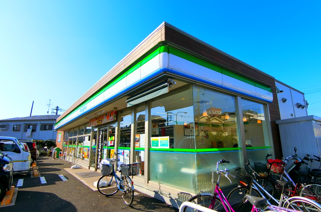 コンビニ　ファミリーマート 瑞江二丁目店（コンビニ）まで269m