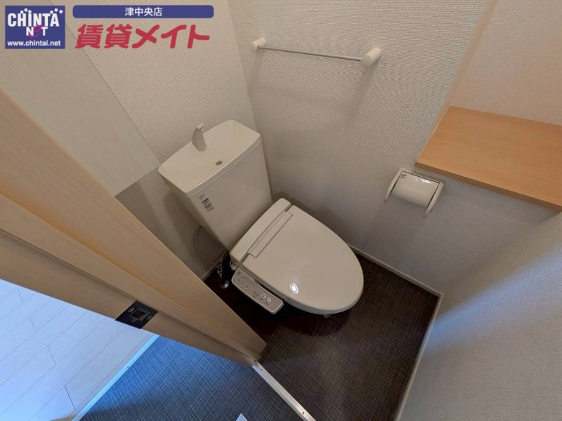 トイレ　同タイプの部屋写真です