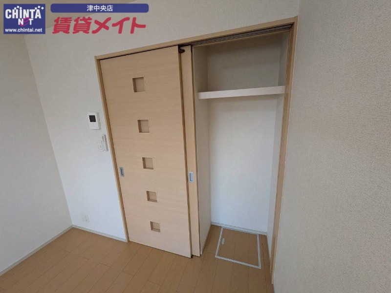 収納　同タイプの部屋写真です
