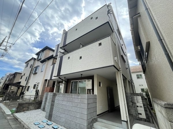 アポロLCの外観写真