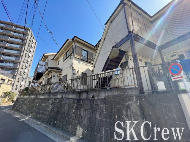 建物外観　外観は落ち着いています