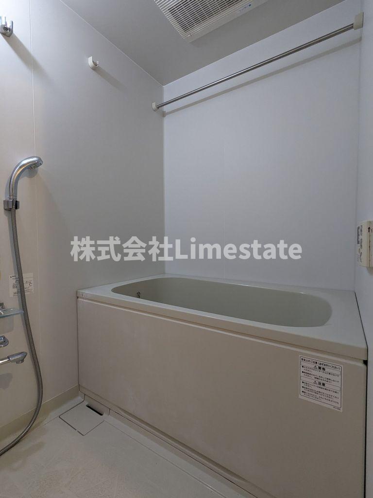 バス・シャワールーム　別部屋参考写真