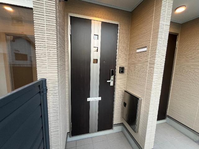 玄関　専用宅配ボックス（イメージ）