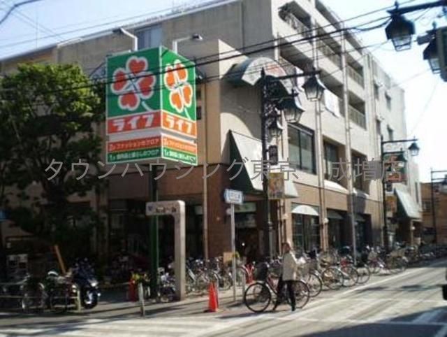 スーパー　ライフ仲宿店（スーパー）まで450m