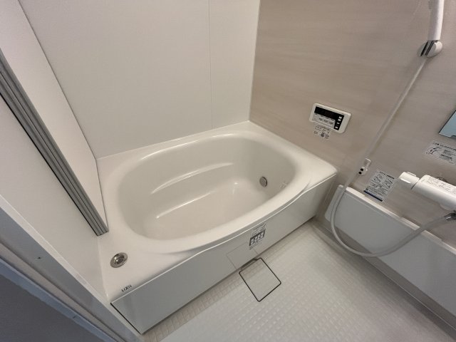 バス・シャワールーム　お風呂です