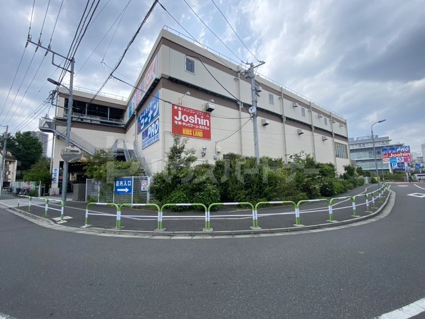 ショッピングセンター　西松屋コーナン王子堀船店（ショッピングセンター）まで640m